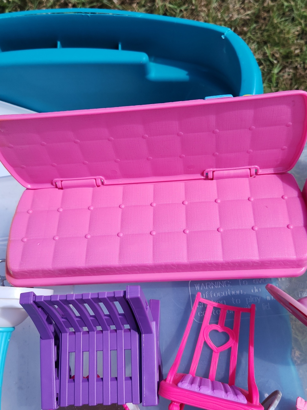 Barbie Pink and Purple Doll Furniture - Picture 9 of 9